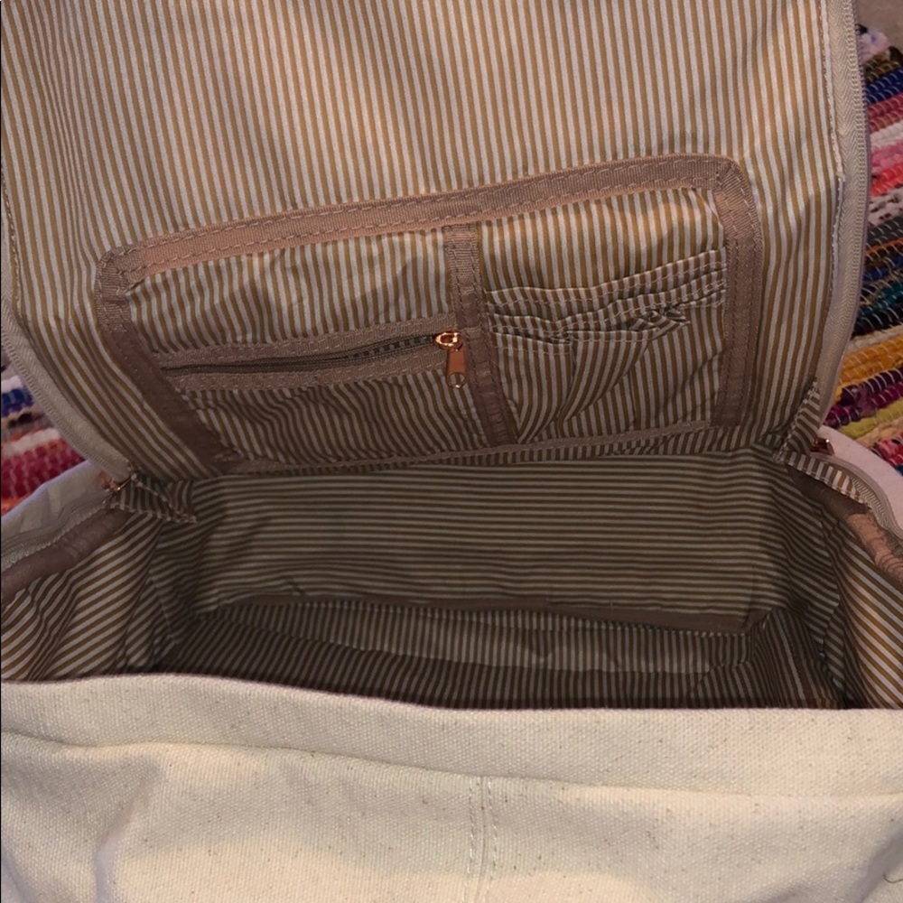 BRAND NEW ROSE GOLD BACKPACK 🎒